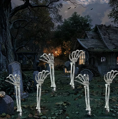 2/6pcs Halloween Decorations